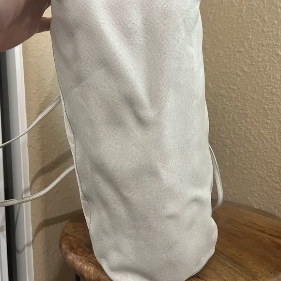 FENDI ZIPPERED TOTE - Picture 12 of 16